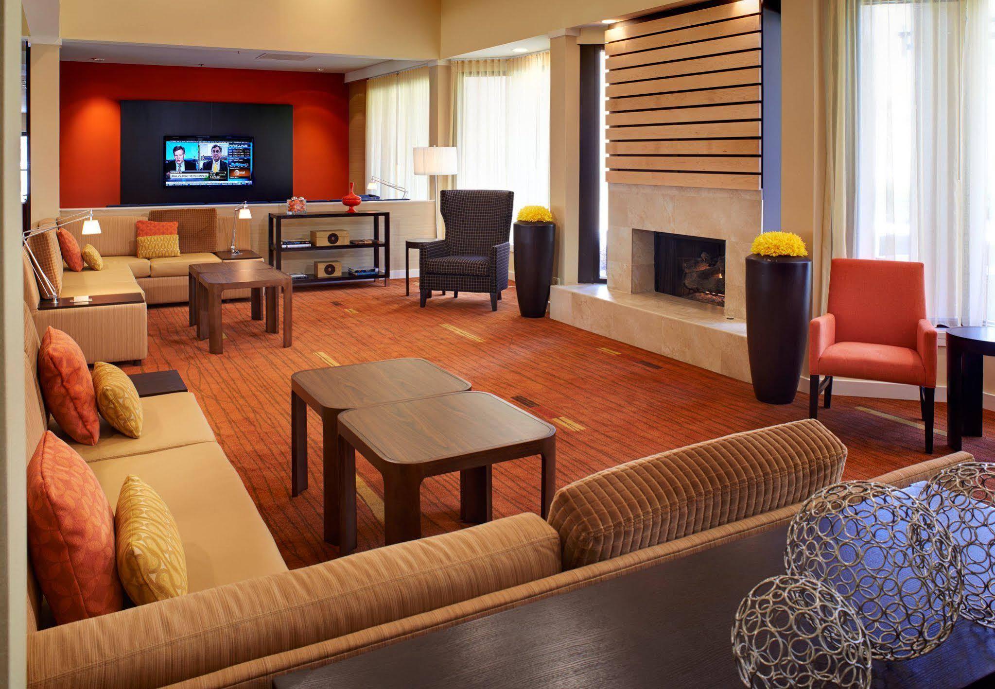Comfort Inn & Suites Arlington Heights - Buffalo Grove Esterno foto