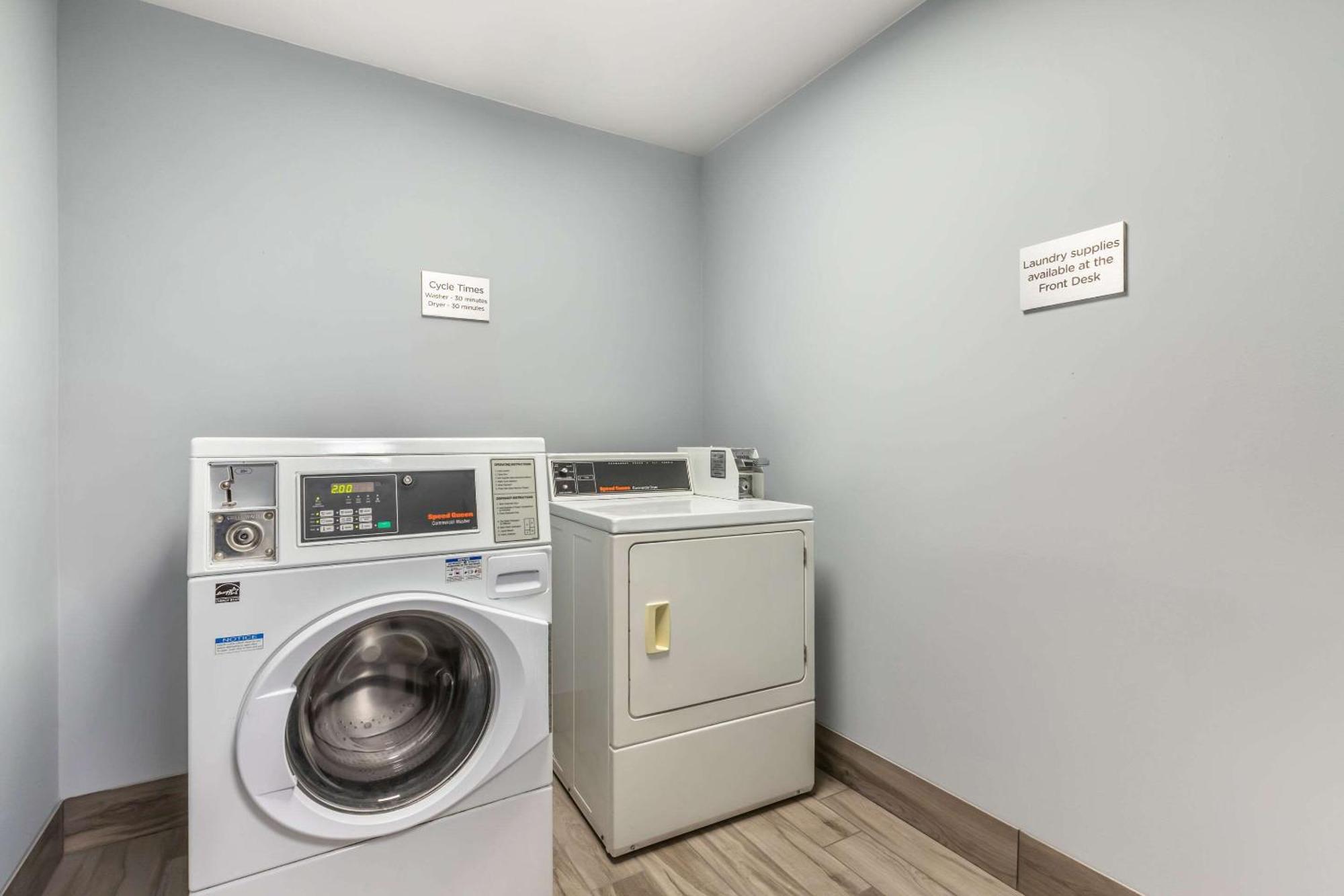 Comfort Inn & Suites Arlington Heights - Buffalo Grove Esterno foto