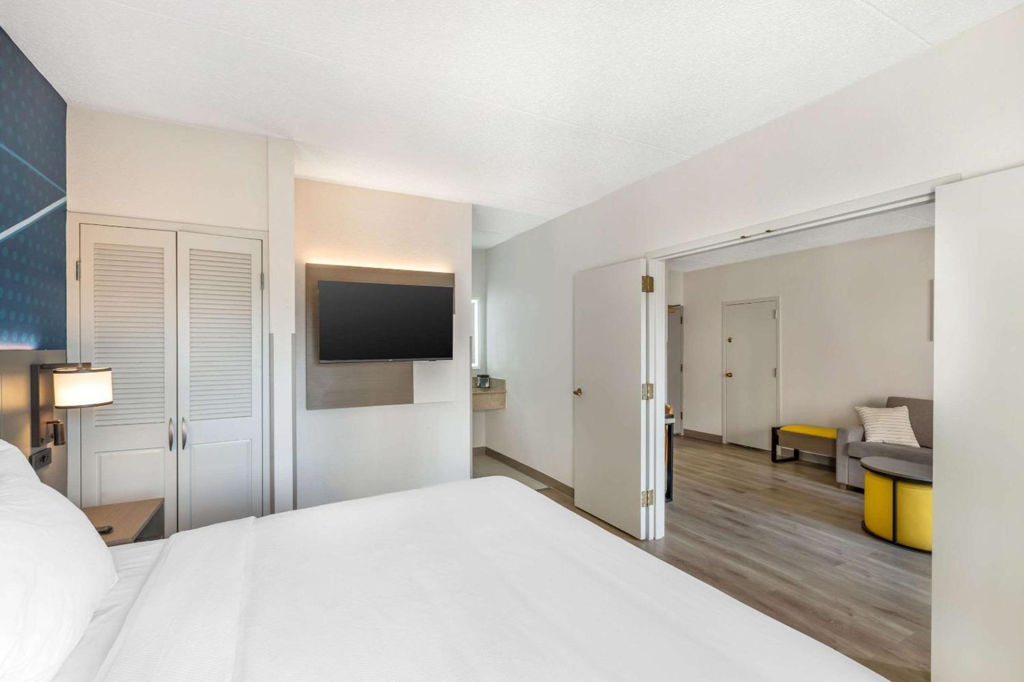 Comfort Inn & Suites Arlington Heights - Buffalo Grove Esterno foto