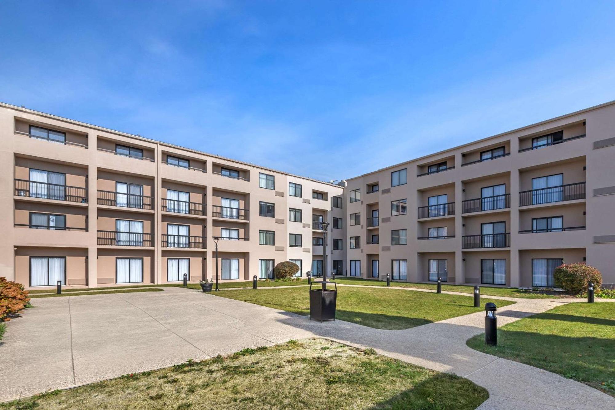 Comfort Inn & Suites Arlington Heights - Buffalo Grove Esterno foto